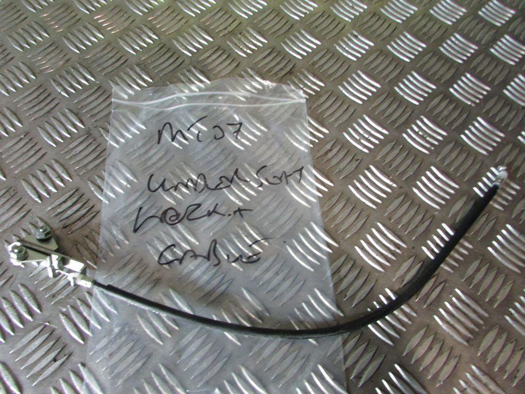 Yamaha MT-07, 2018>19, Tracer under seat lock locking unit & cableunité de verro