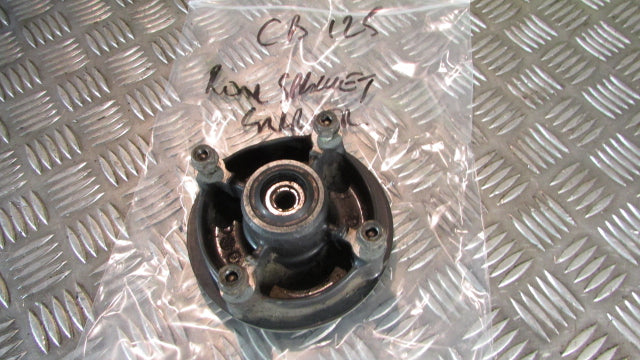 Honda CBF 125 MB 2012 PIGNON AR CARRIER ,, REAR SPROCKET CARRIER hub