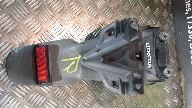 Honda CBF 125 MB 2012 Support de plaque arriere, guarde boue,rear number plate h