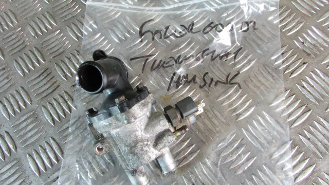 Yamaha Fazer FZS 600 2002 RJ21 boîtier de thermostat,Thermostat housing
