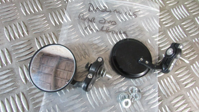 Daelim Roadwin 125 VJ BA4 2004/7 rétroviseurs d'extrémité de guidon, gauche et d