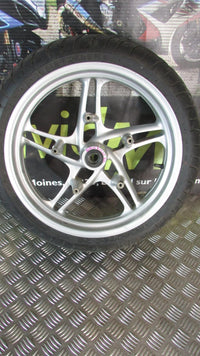 BMW K 1200 RS 2001,Jante AV avant avec pneu ,front wheel with tyre