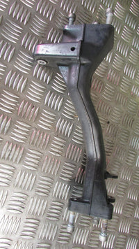 BMW K 1200 RS 2001,Base cadre gauche sous le moteur ,,Removeable Frame under eng