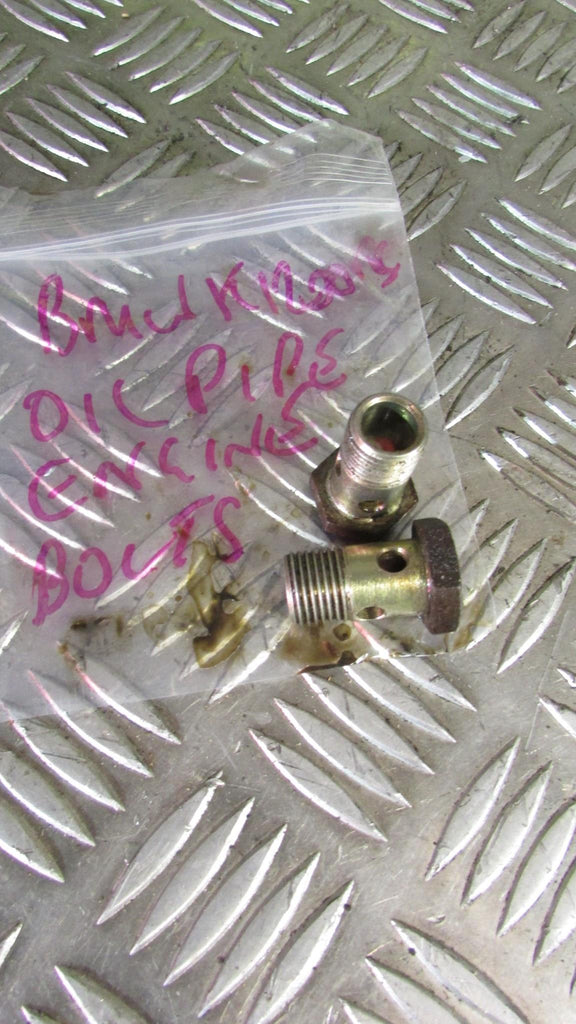 BMW K 1200 RS 2001,Fixations pour durite d' huile ,Bolts for OIL COOLER RADIATOR