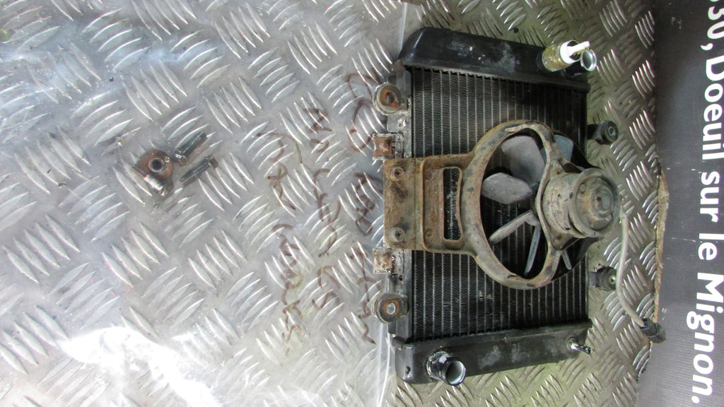 Kawasaki ER 5 500 2001 radiateur a eau avec le ventilateur, ,RADIATOR with the f