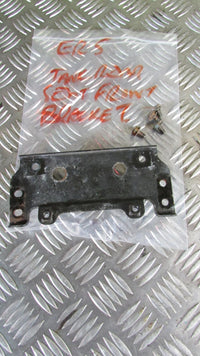 Kawasaki ER 5 500 2001 montage avant fixation reservoir de essense et siège, fue