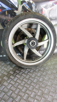 Hyosung GT 125 Comet 2003/8,Jante AV avant roue ( pneu mort),front wheel ( TYRE