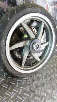 Hyosung GT 125 Comet 2003/8,Jante AV avant roue ( pneu mort),front wheel ( TYRE