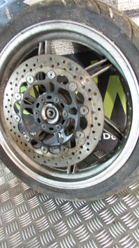 Hyosung GT 125 Comet 2003/8,Jante AV avant roue ( pneu mort),front wheel ( TYRE