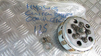 Hyosung GT 125 Comet 2003/8,EMBRAYAGE panier basquet ,des plaques de métal et fi