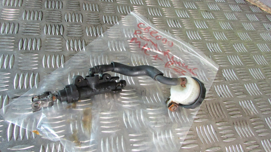 Honda CBR 600 PC31 F3 95/98 maître-cylindre de frein arrière avec la reservoir,R